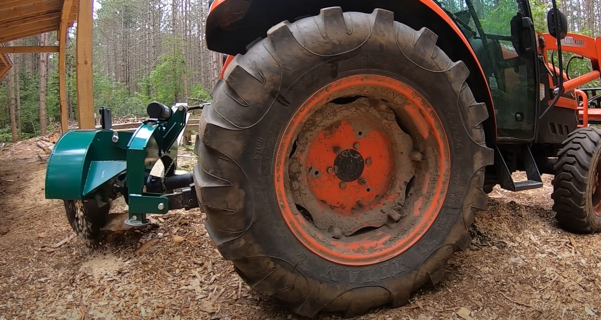 Stump grinding equipment for professional tree removal